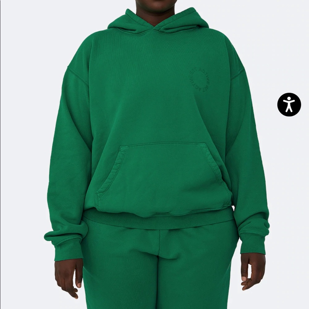 SETactive hoodie 💚 - Picture 1 of 2